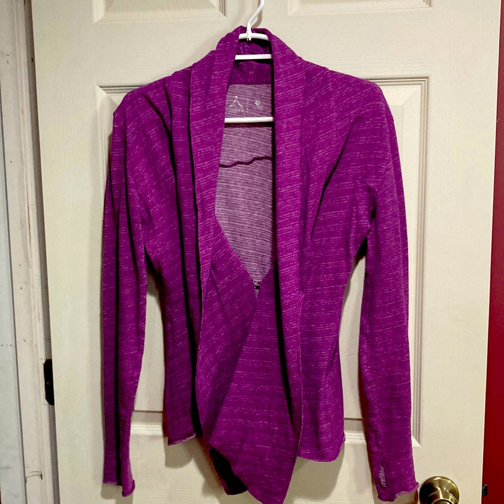 Aspire lightweight blazer that looks good with jeans or dress pants